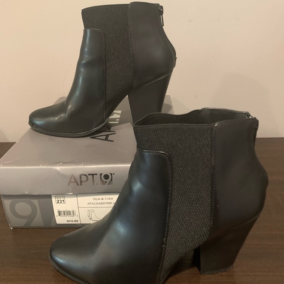 Apt. 9 Shoes - Apt. 9 Women's Sleek Black Ankle Booties